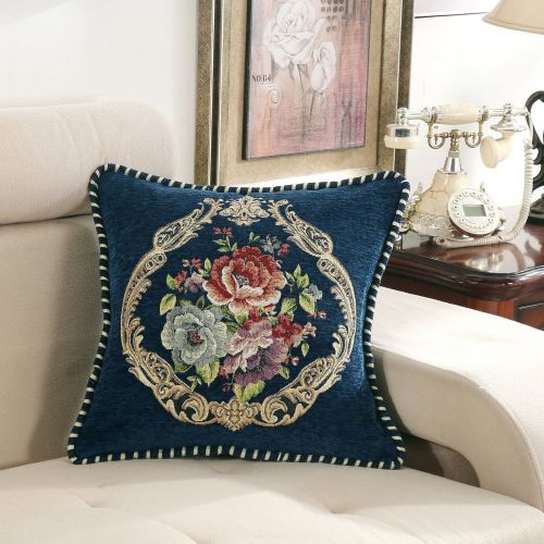 European-style Simple Chenille Flower Pillow Home